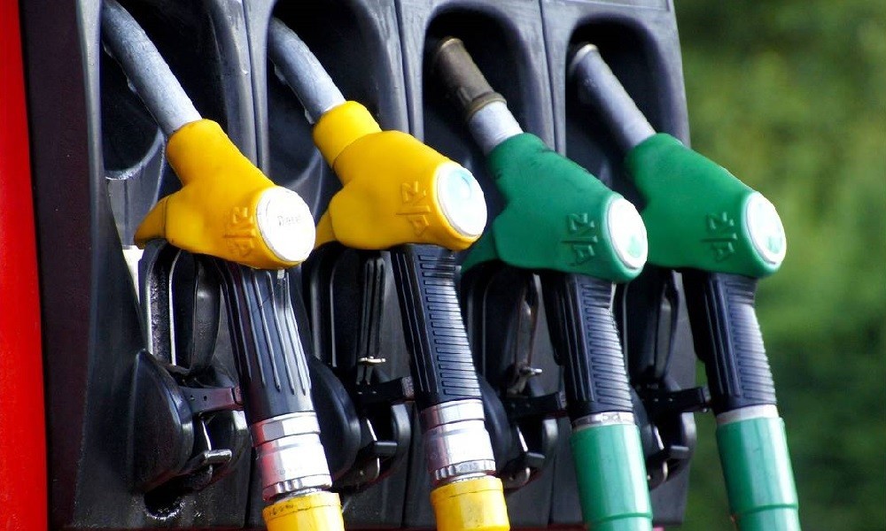 Πτώση 11% στην τιμή της βενζίνης - Στα 1,817 ευρώ η αμόλυβδη